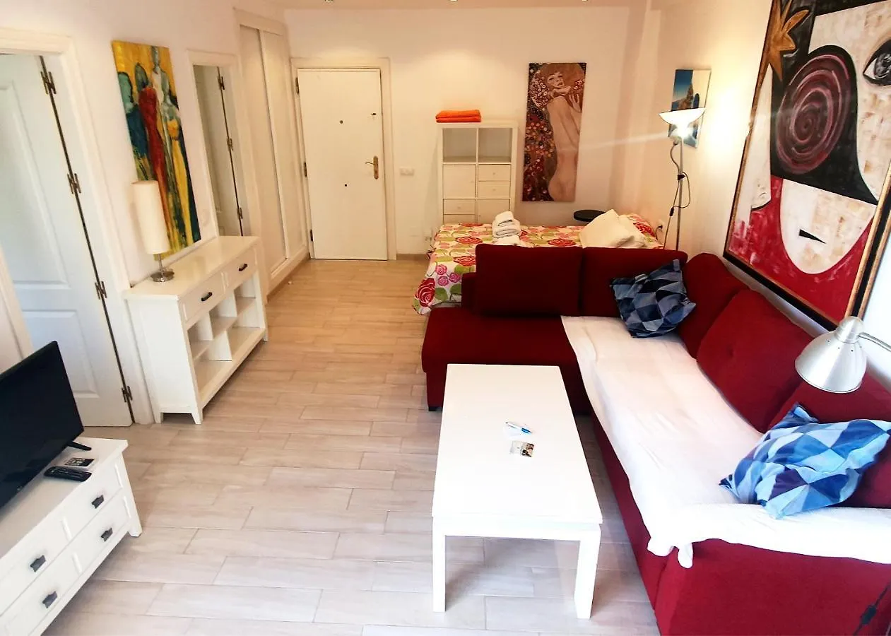 Skol 219. Studio Apartment Skol Marbella With Sea Views contacts